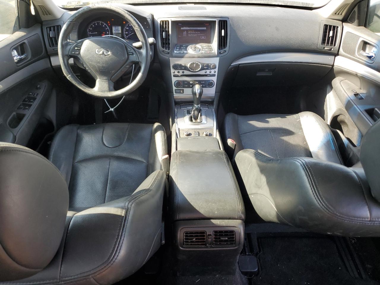 VIN JN1CV6AR2FM650967 2015 INFINITI Q40 no.8