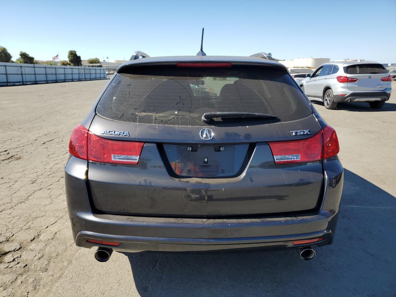 JH4CW2H65DC000868 2013 Acura Tsx Tech