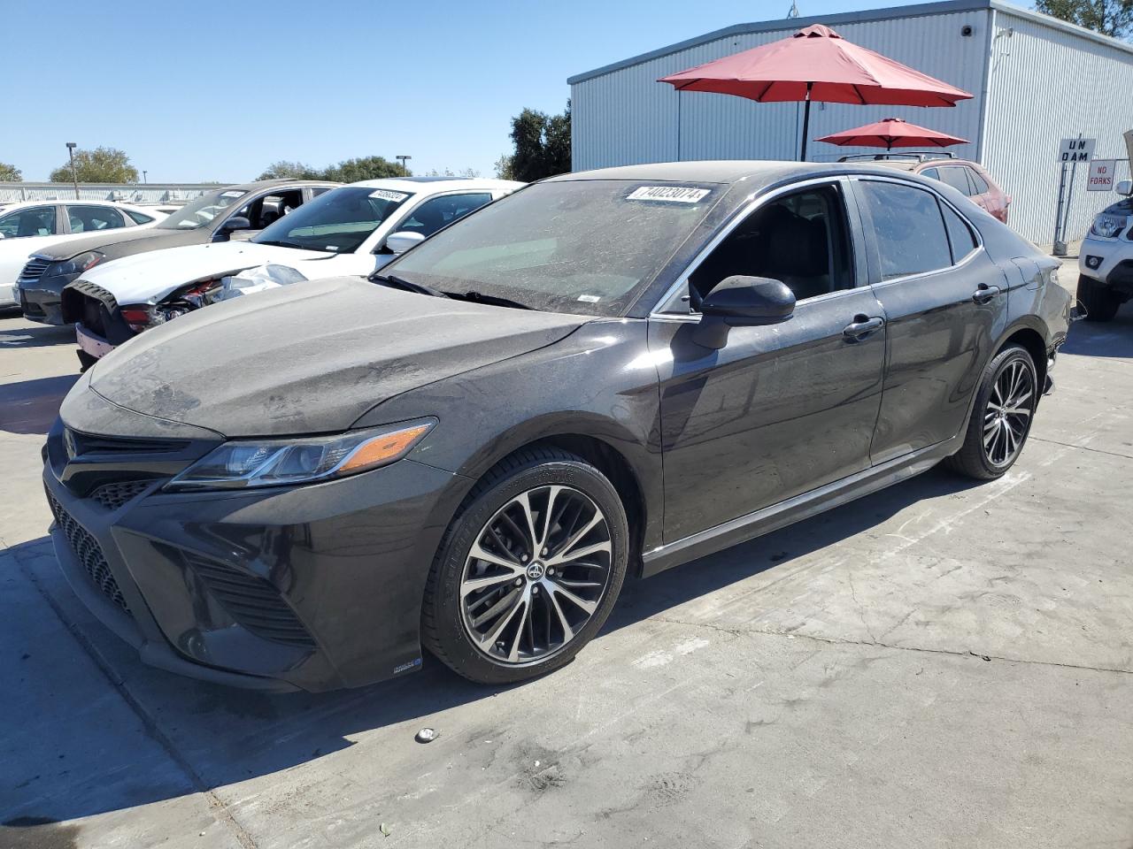 2019 TOYOTA CAMRY