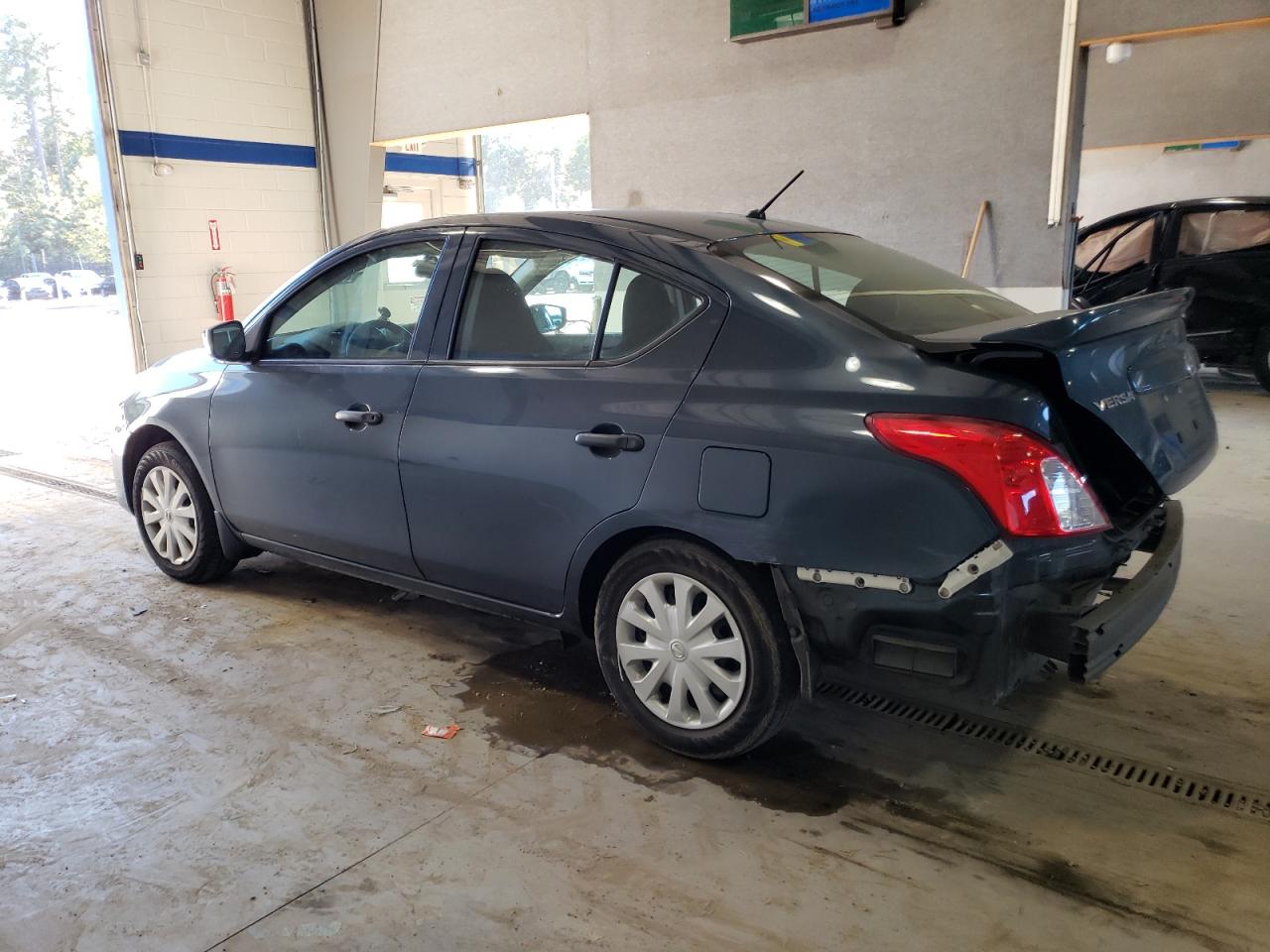 VIN 3N1CN7AP3GL918036 2016 NISSAN VERSA no.2