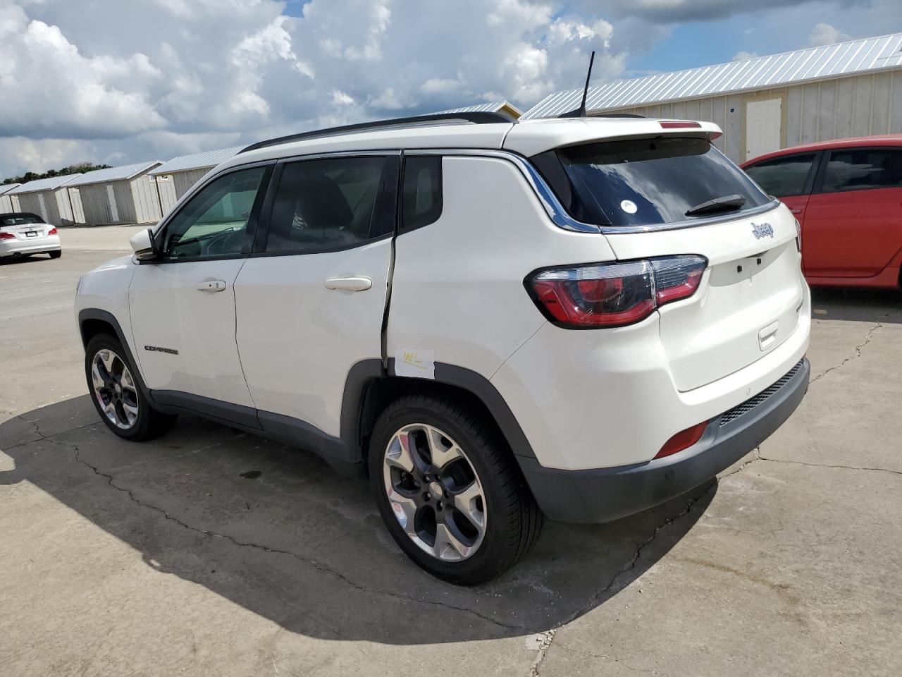 2018 Jeep Compass - Image 2