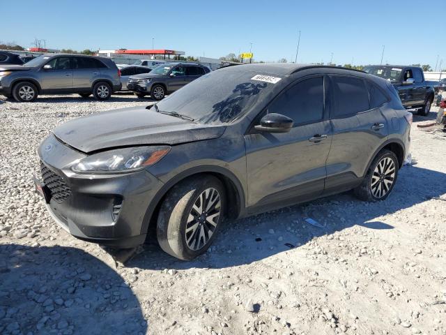 2020 Ford Escape Se 2.5L