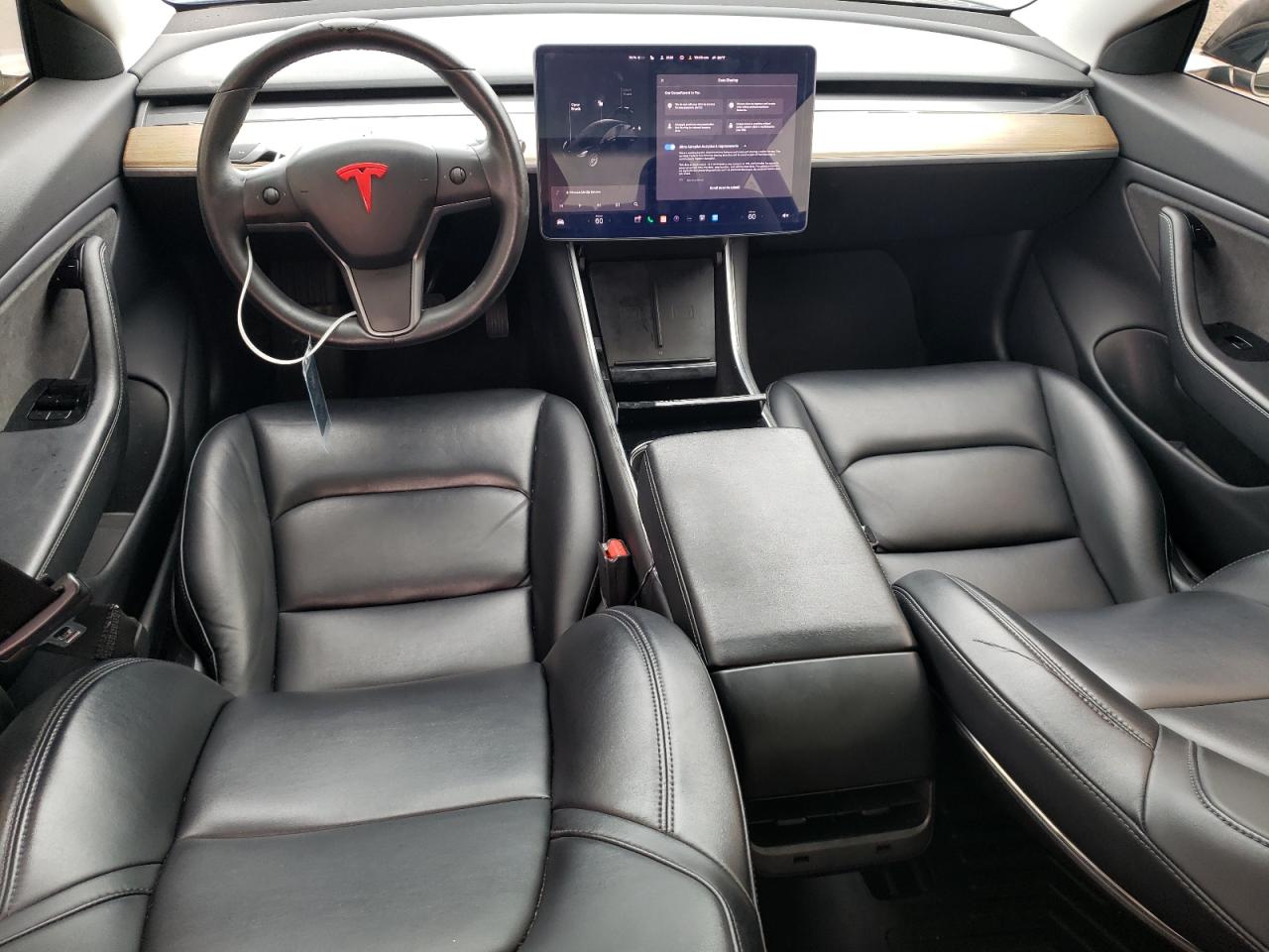 5YJ3E1EA4KF410682 2019 Tesla Model 3