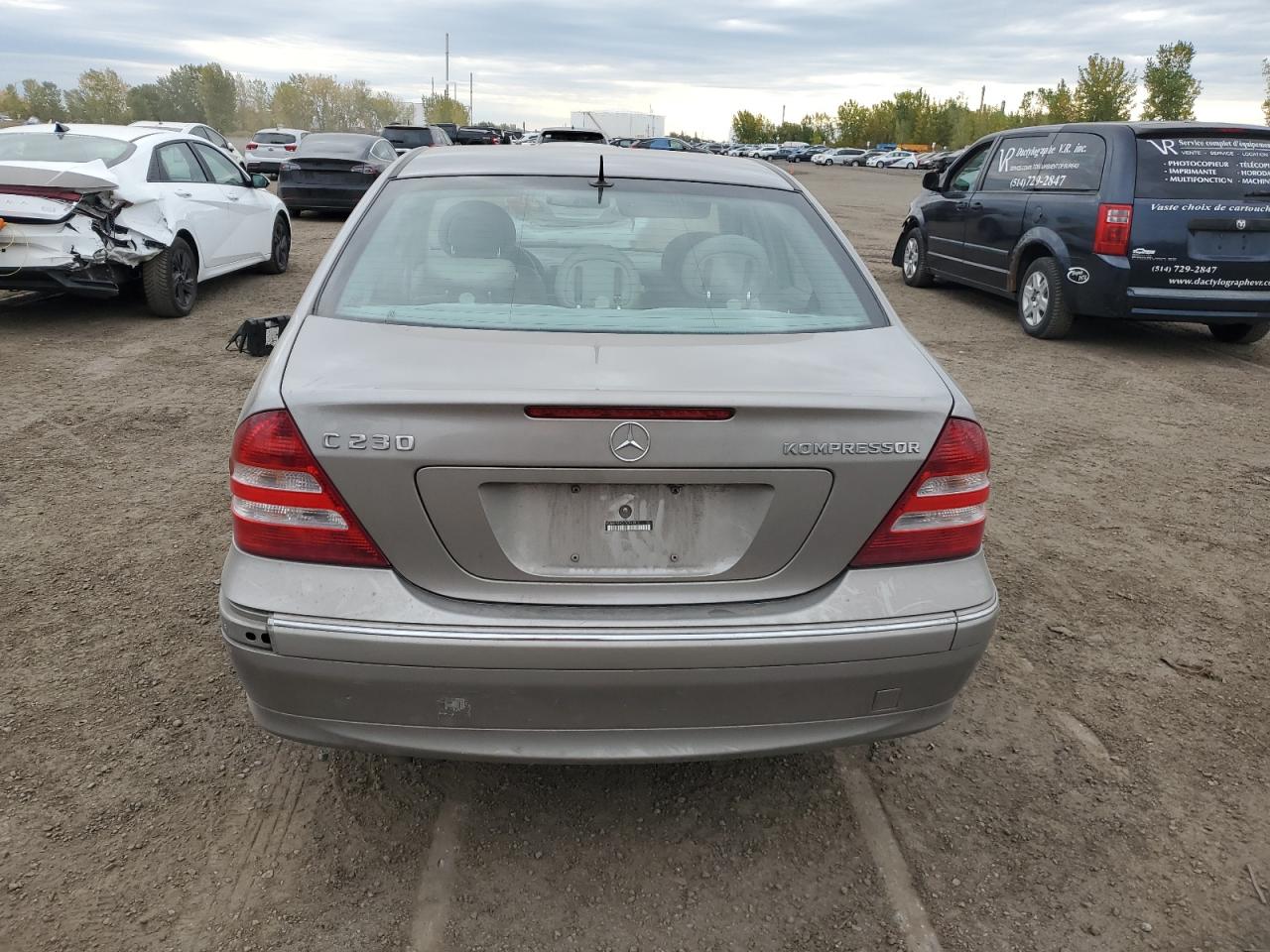 2005 Mercedes-Benz C 230K Sport Sedan VIN: WDBRF40J45F679439 Lot: 74284004