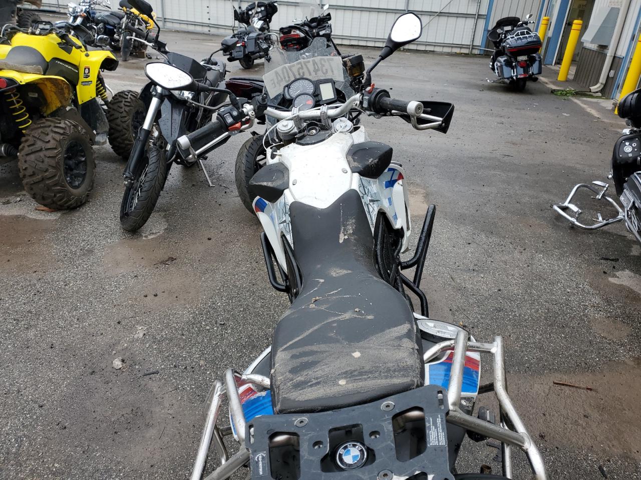 WB1022909BZU03690 2011 BMW F800 Gs