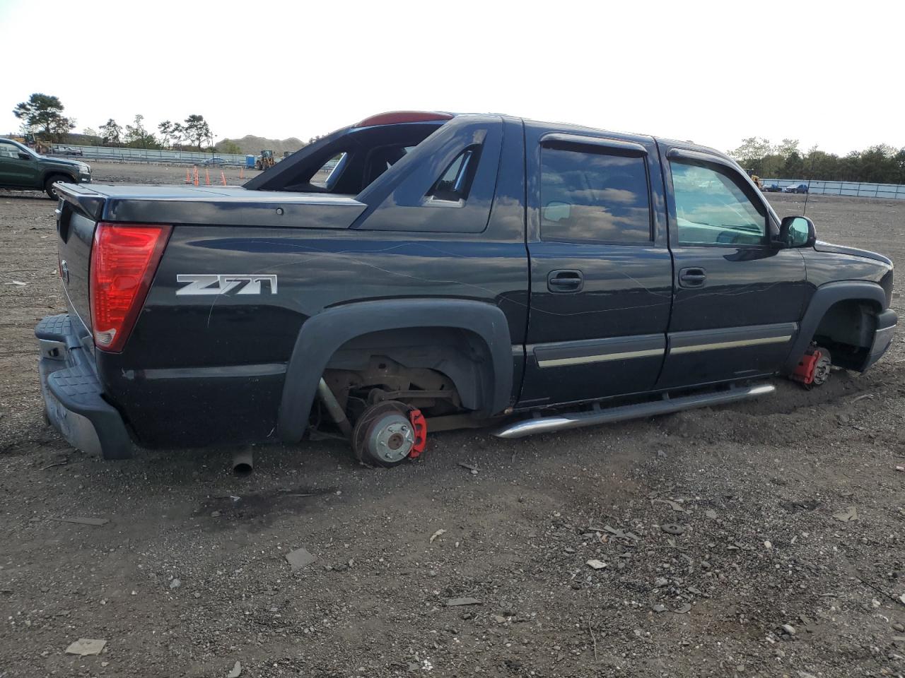 2005 Chevrolet Avalanche K1500 VIN: 3GNEK12Z35G245757 Lot: 75556374