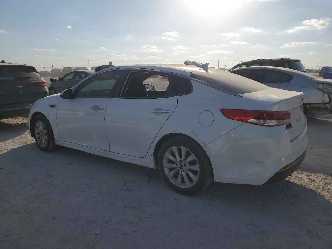 2017 Kia Optima - Image 2