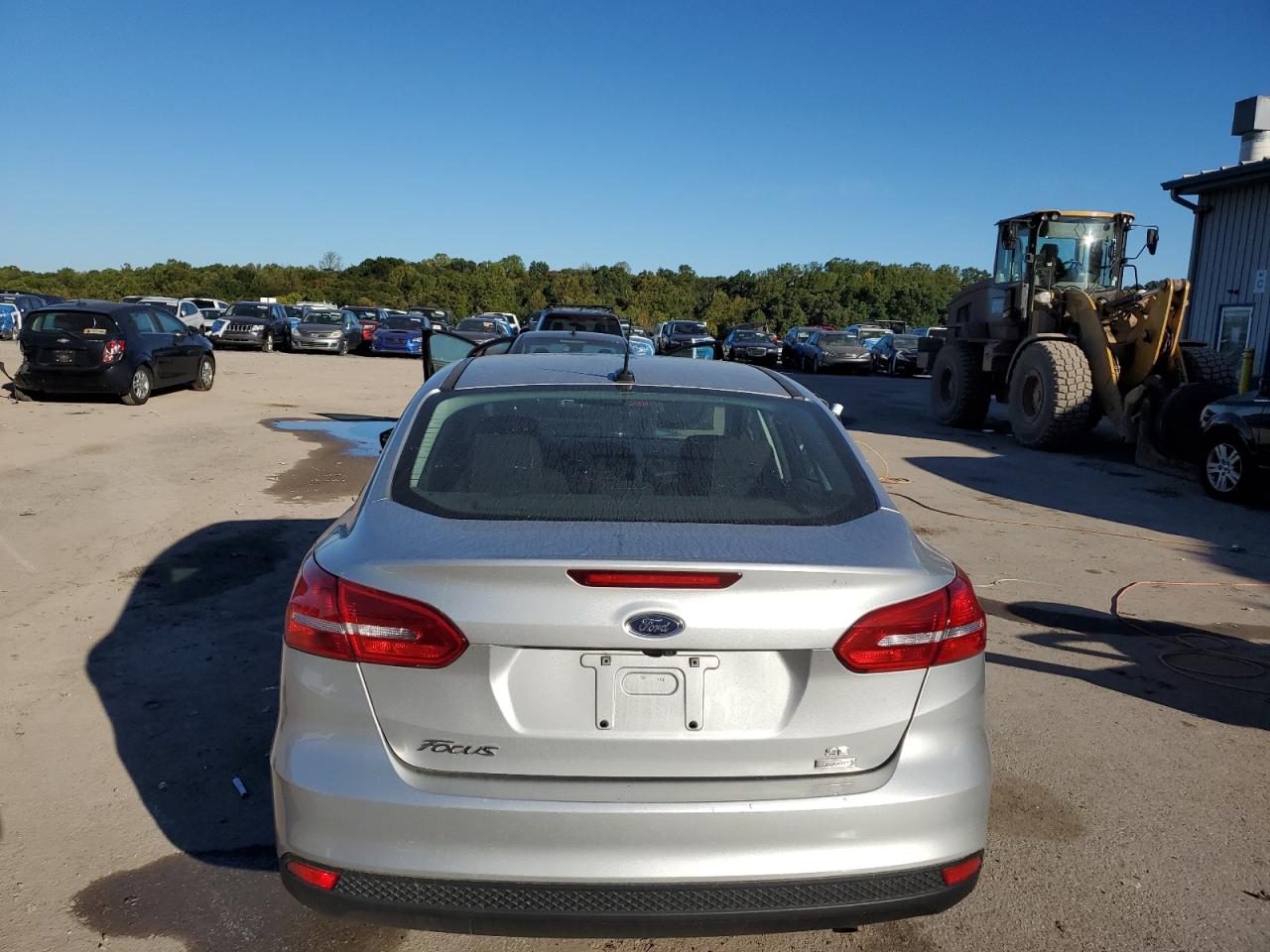 1FADP3FE5JL208138 2018 Ford Focus Se