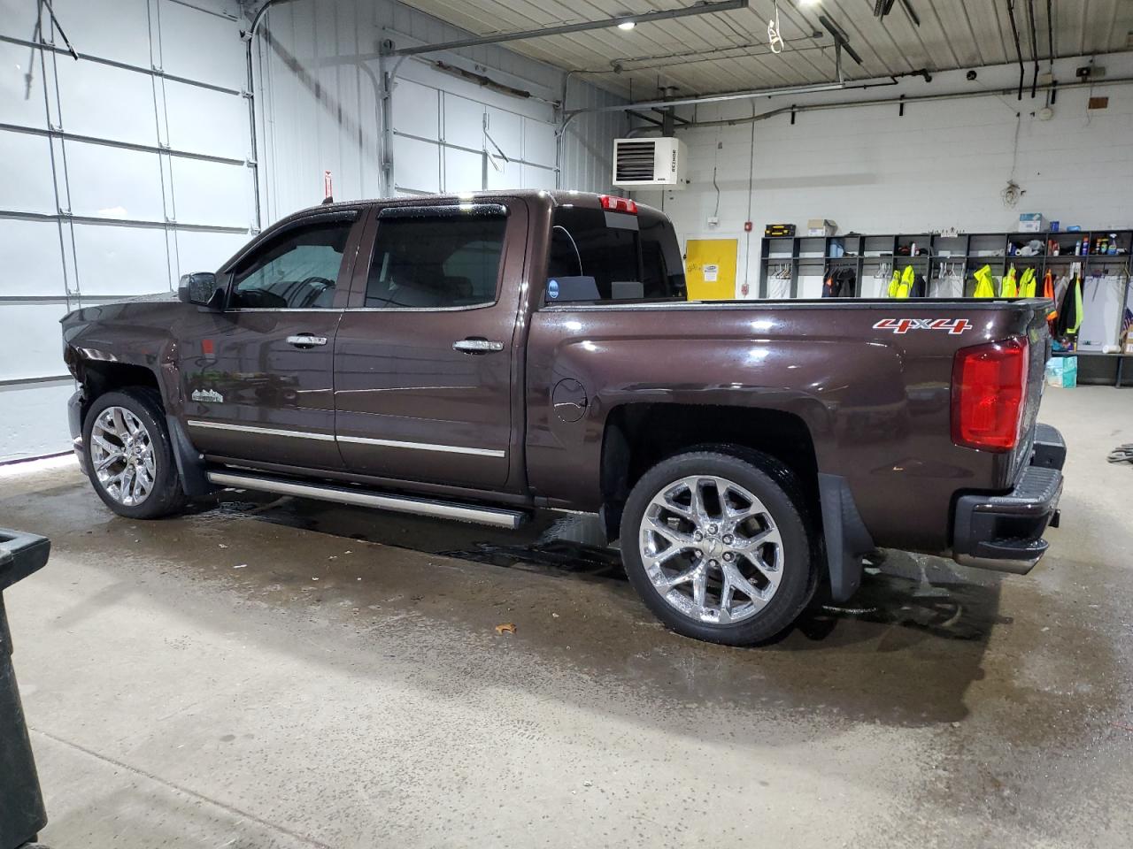 2016 Chevrolet Silverado - Image 2