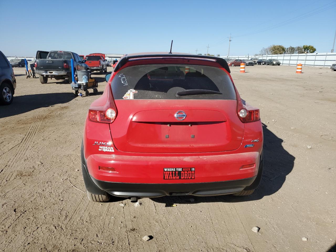 2014 Nissan Juke S VIN: JN8AF5MV6ET481811 Lot: 76468904