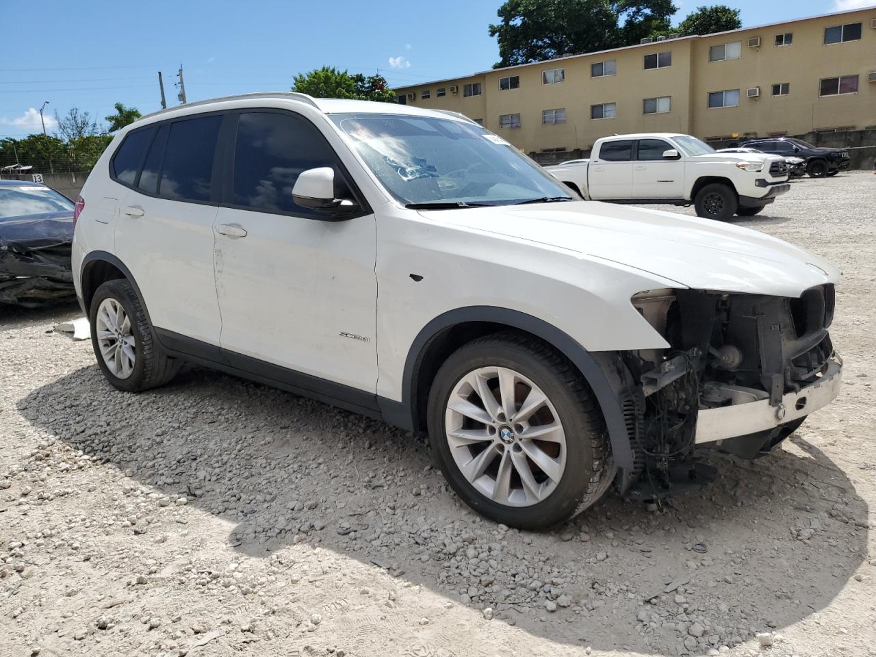 5UXWZ7C56H0U46129 2017 BMW X3 Sdrive28I