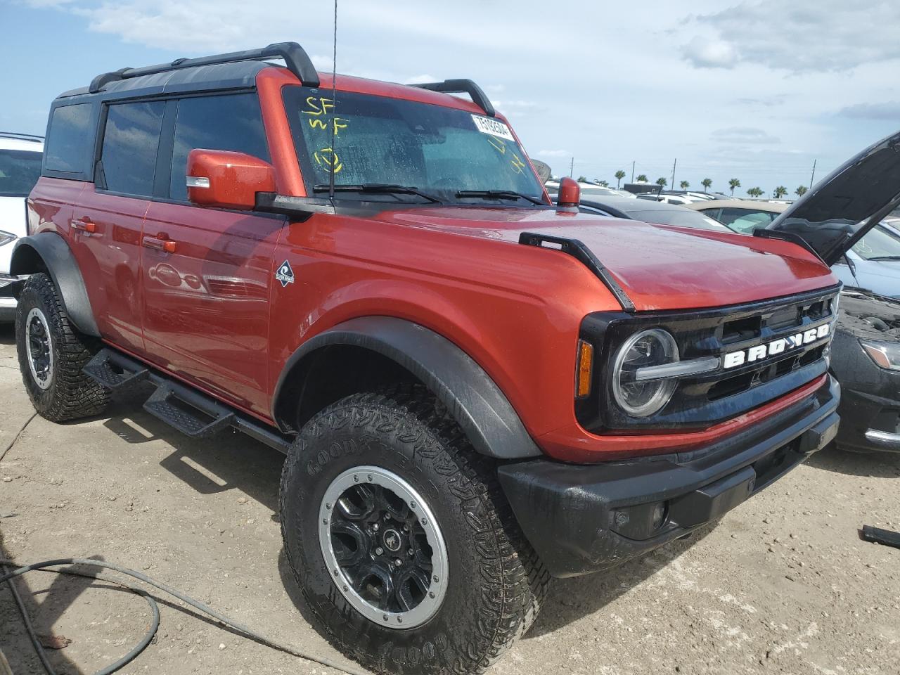 VIN 1FMDE5DH3PLB10433 2023 FORD BRONCO no.4