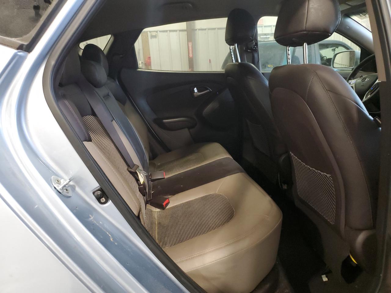 2013 Hyundai Tucson - Image 11