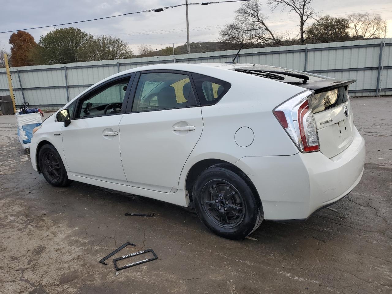2012 Toyota Prius - Image 2