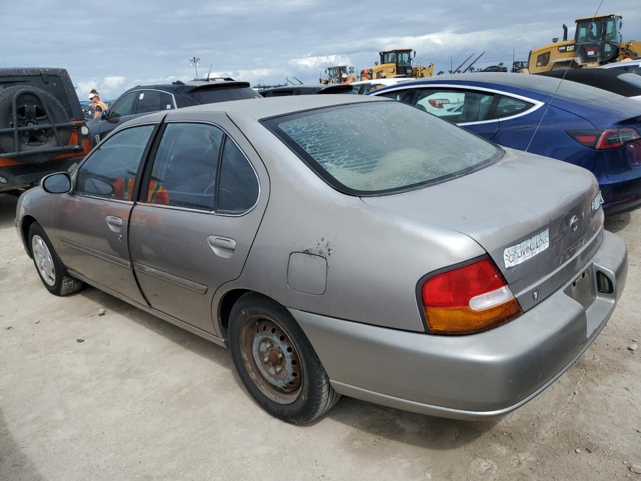 1999 Nissan Altima Xe VIN: 1N4DL01D9XC154778 Lot: 75074664