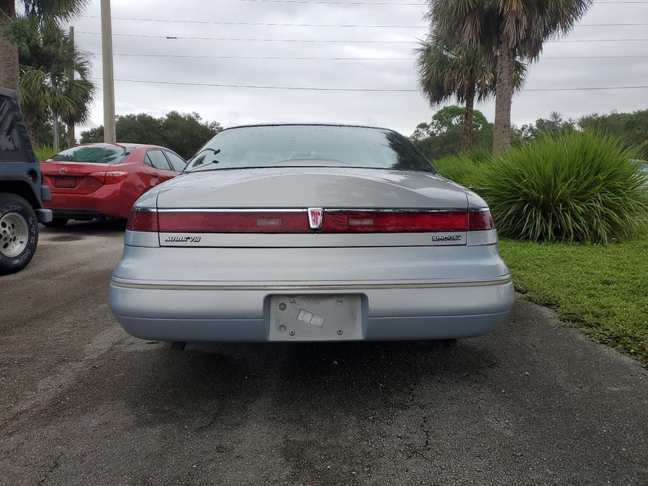 1994 Lincoln Mark Viii VIN: 1LNLM91V3RY729054 Lot: 74940184