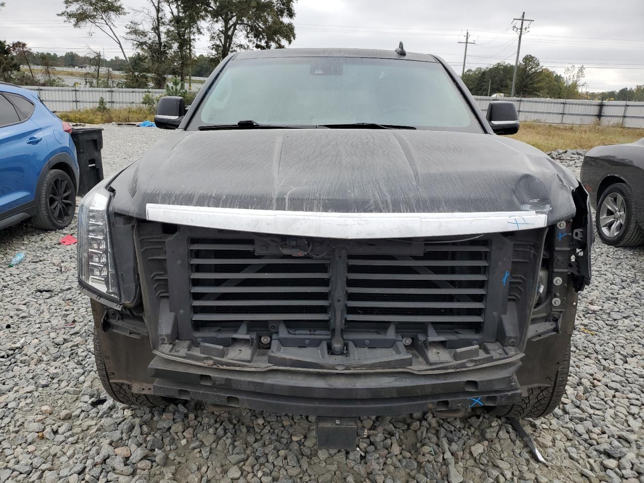 2016 Cadillac Escalade - Image 5