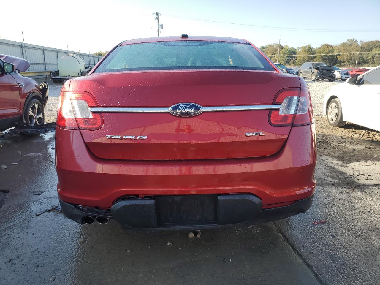 2011 Ford Taurus Sel VIN: 1FAHP2EW8BG135606 Lot: 75088454