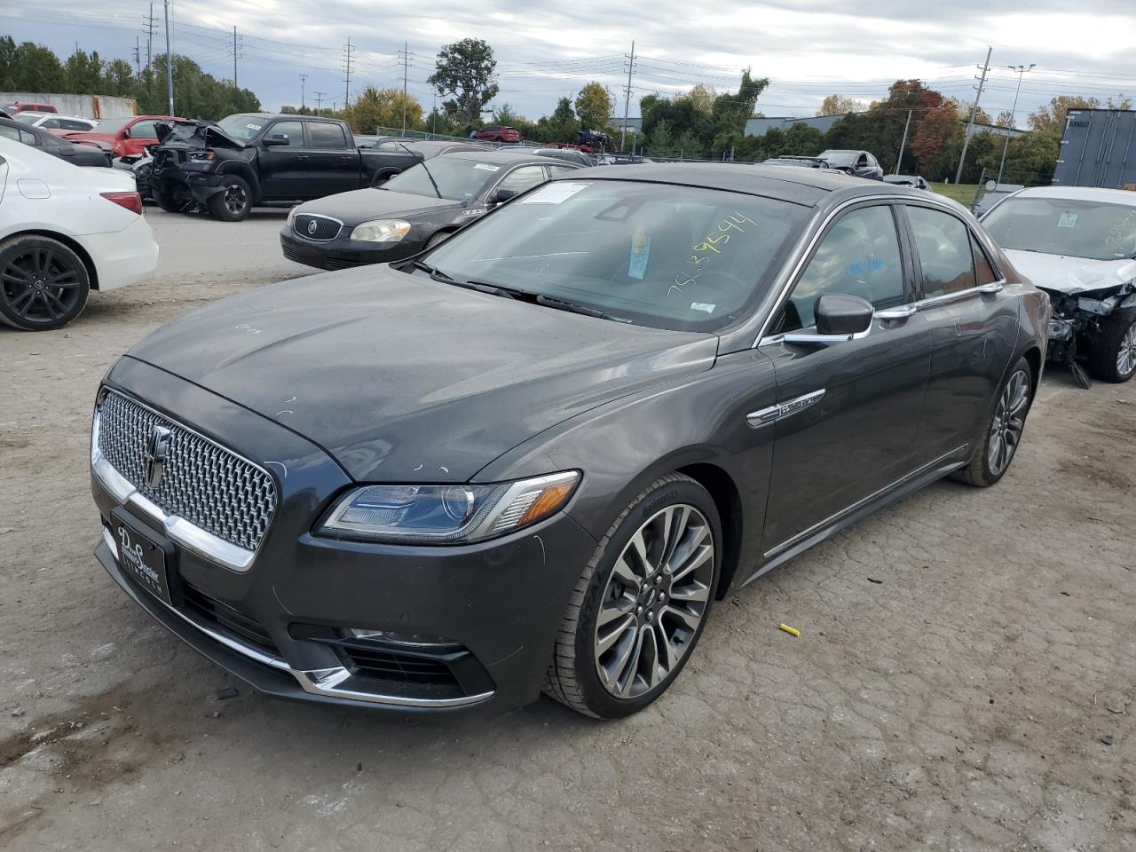 2017 Lincoln Continental - Image 1