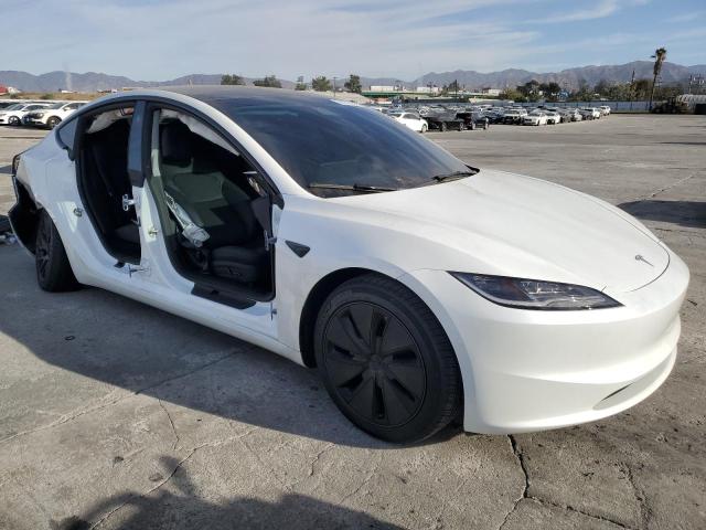  TESLA MODEL 3 2024 Білий