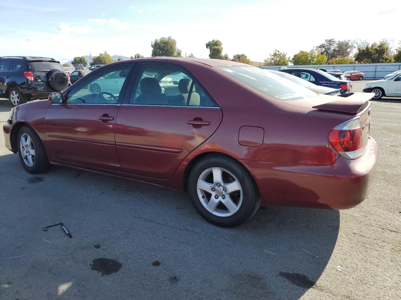 2005 Toyota Camry - Image 2