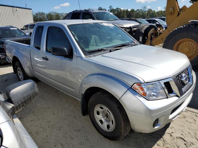  NISSAN FRONTIER 2018 Silver