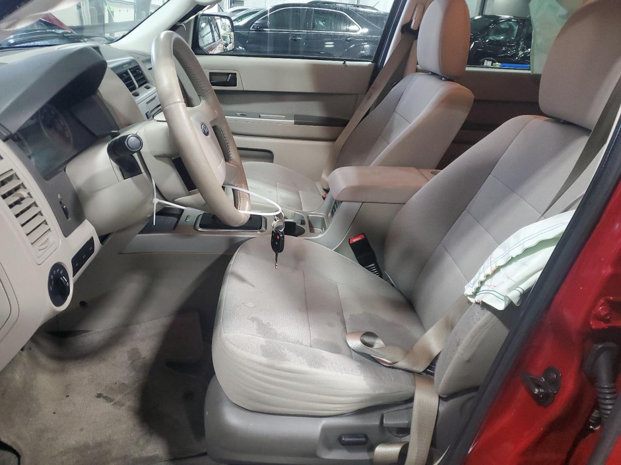 2010 Ford Escape - Image 7