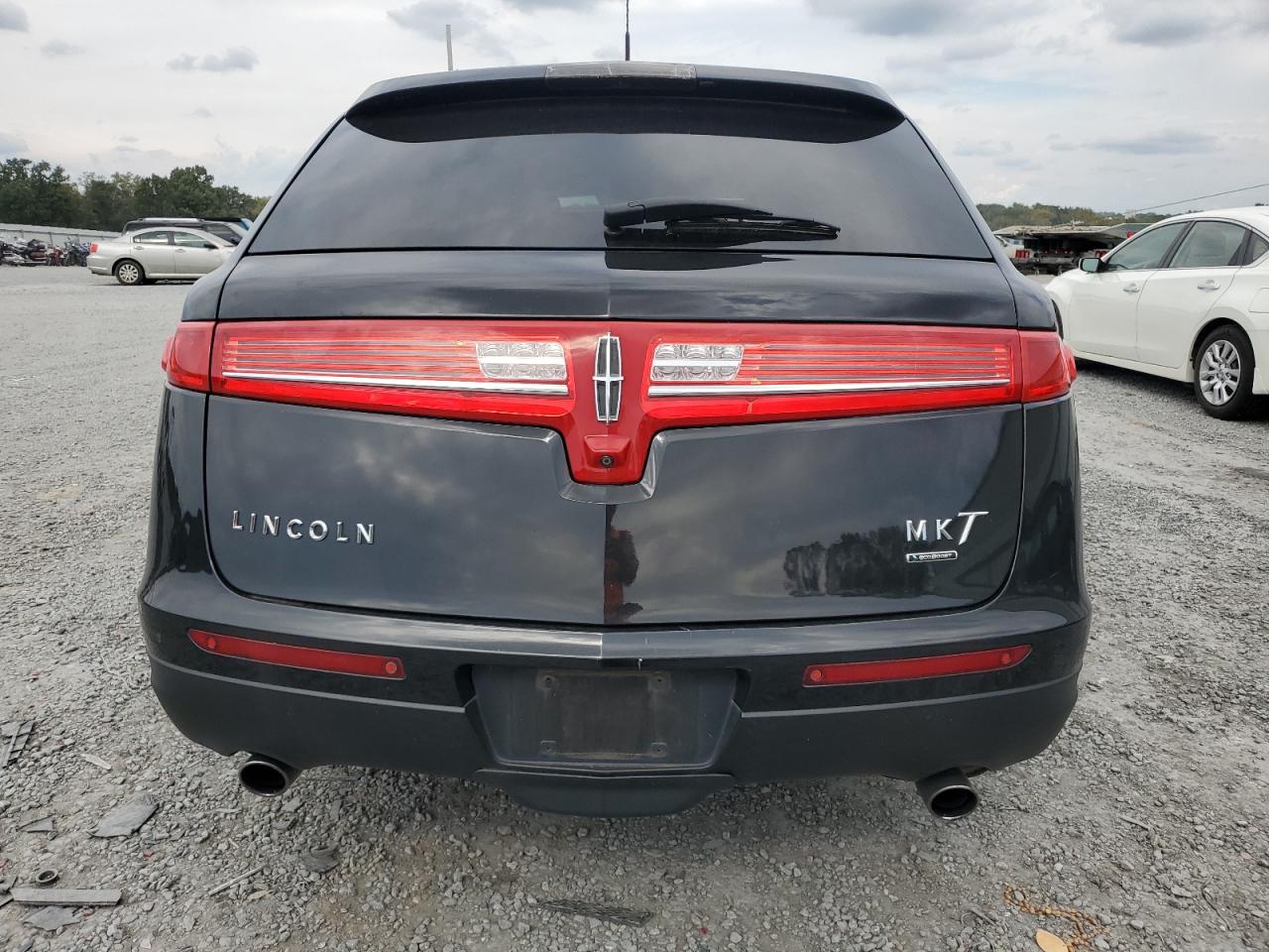 2013 Lincoln Mkt VIN: 2LMHJ5AT6DBL58570 Lot: 74689904