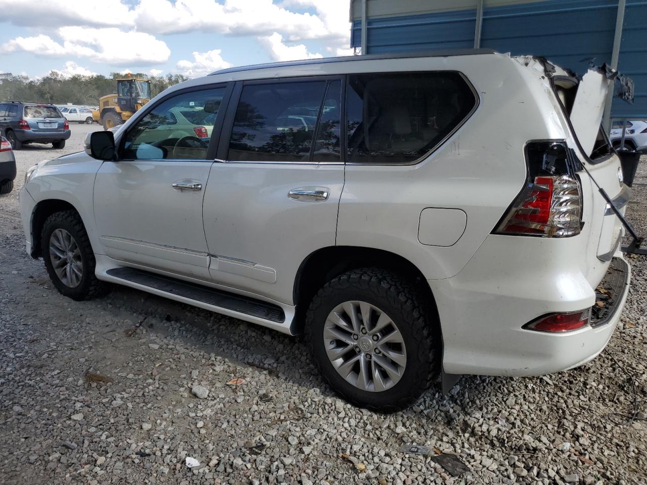 JTJJM7FX3F5101578 2015 LEXUS GX - Image 2