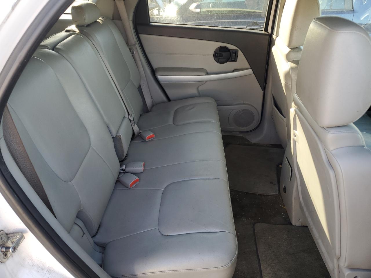 2009 Chevrolet Equinox - Image 11