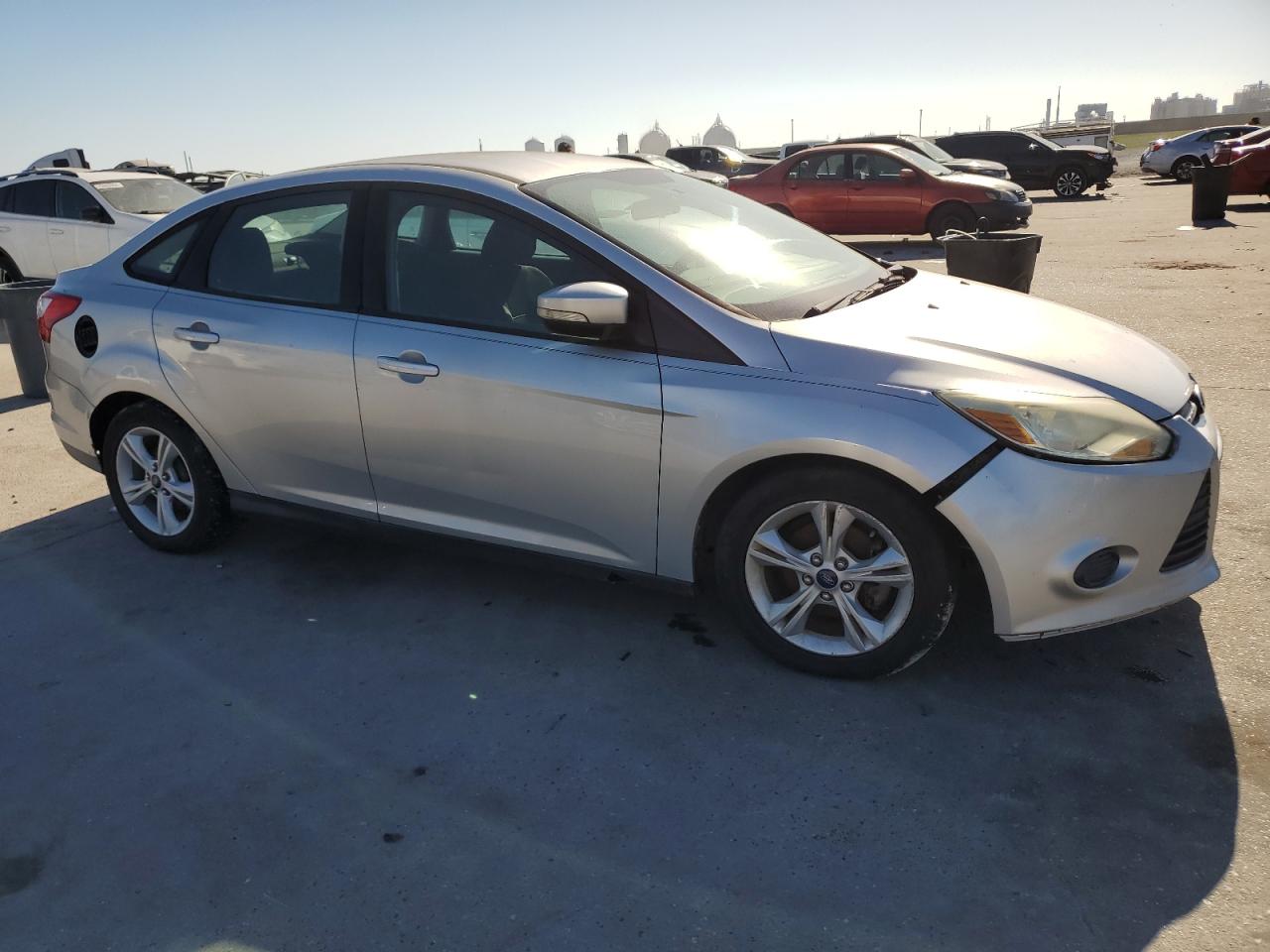 VIN 1FADP3F22EL417963 2014 FORD FOCUS no.4