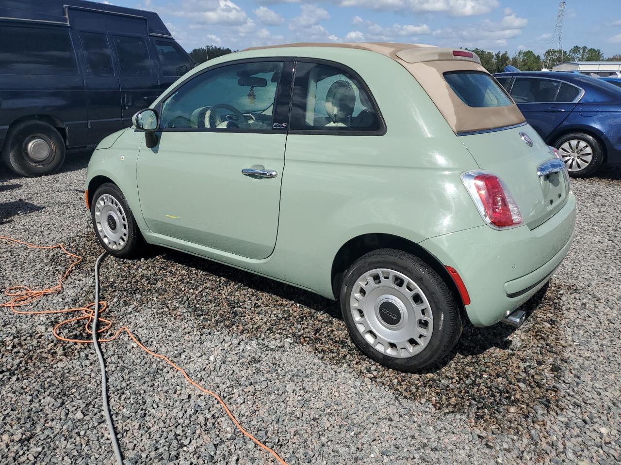 2013 Fiat 500 - Image 2
