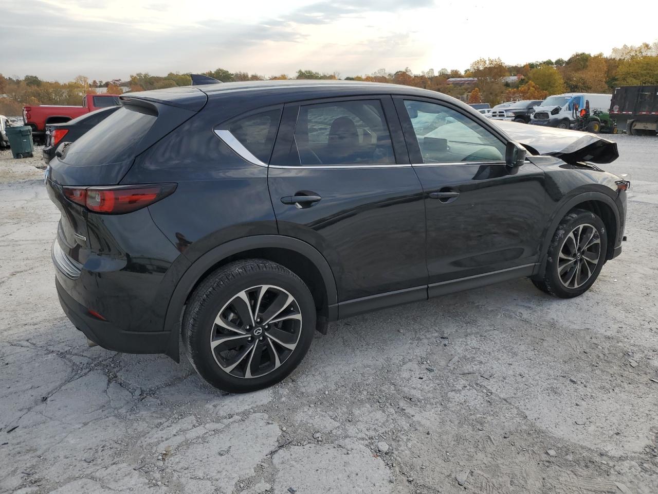 2022 Mazda CX-5 - Image 3