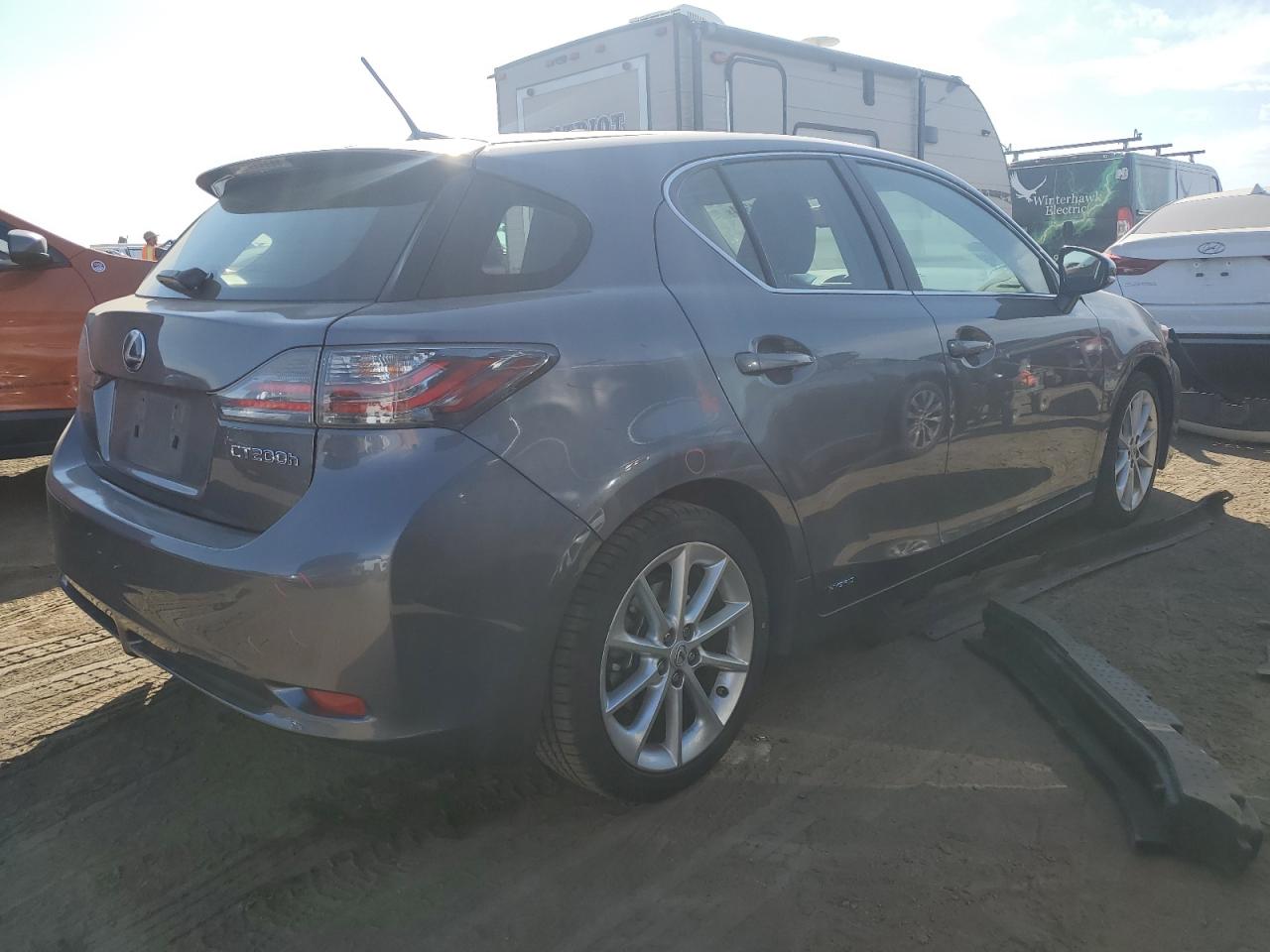 2012 Lexus CT - Image 3