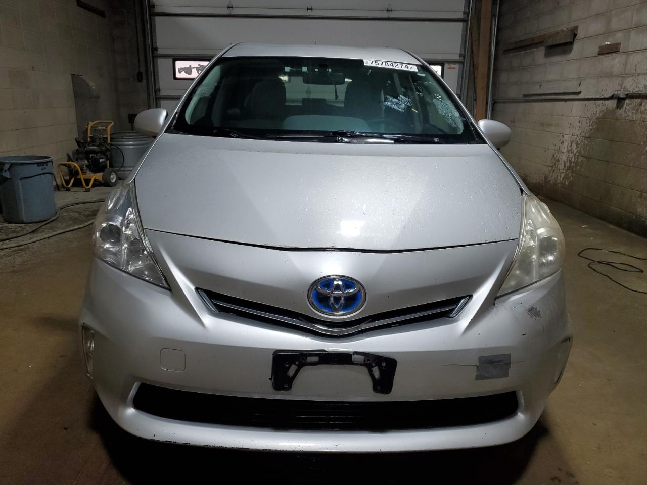 2012 Toyota Prius - Image 5