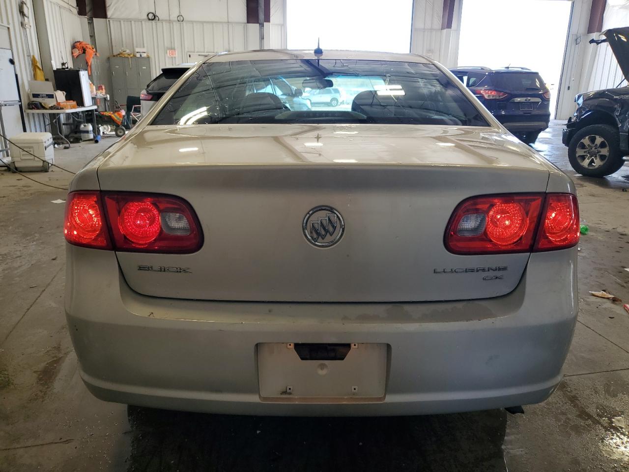 2008 Buick Lucerne Cx VIN: 1G4HP57238U117851 Lot: 76889554