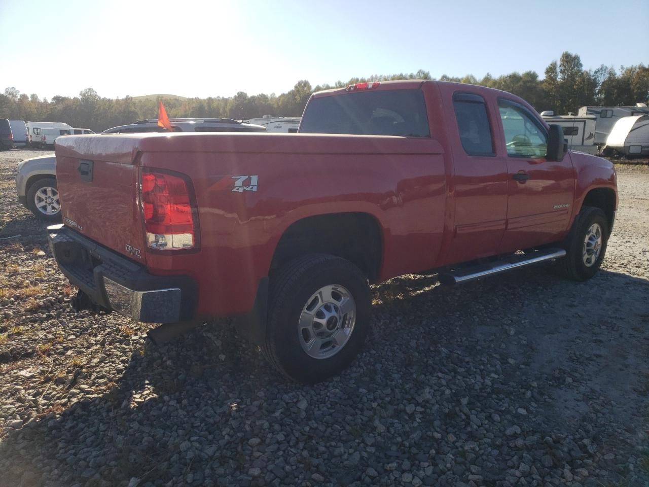 2011 GMC Sierra - Image 3