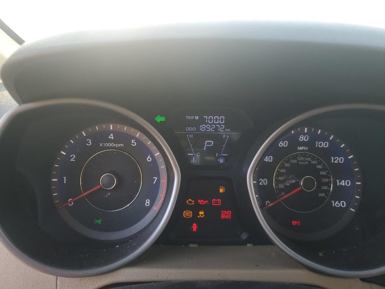 2012 Hyundai Elantra - Image 9
