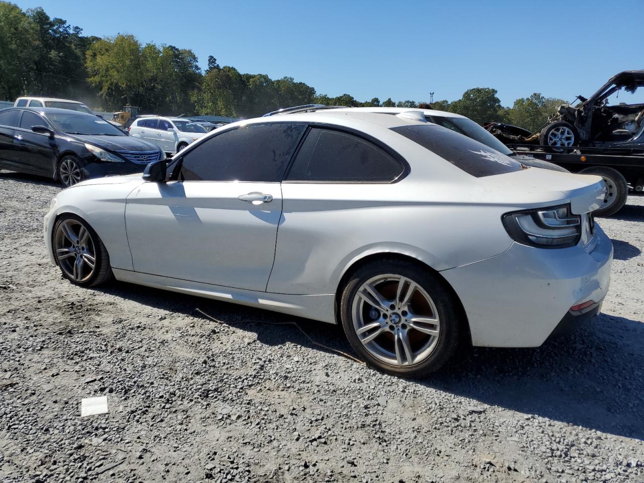 2017 BMW M2 - Image 2