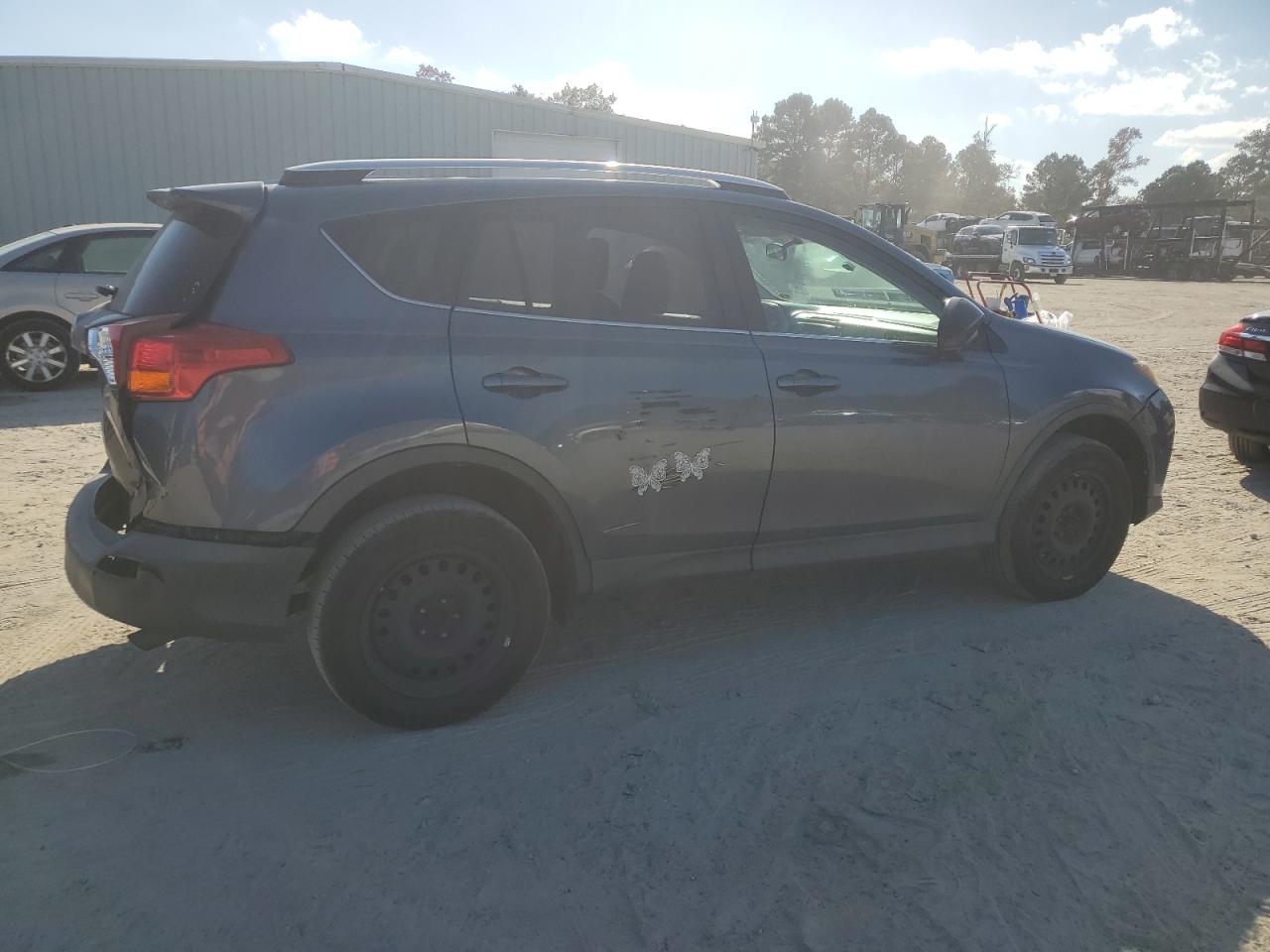 VIN 2T3ZFREV6DW005719 2013 TOYOTA RAV4 no.3