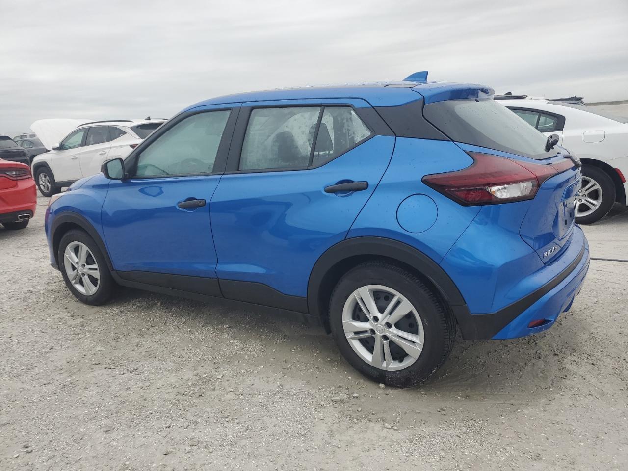 2024 Nissan Kicks - Image 2