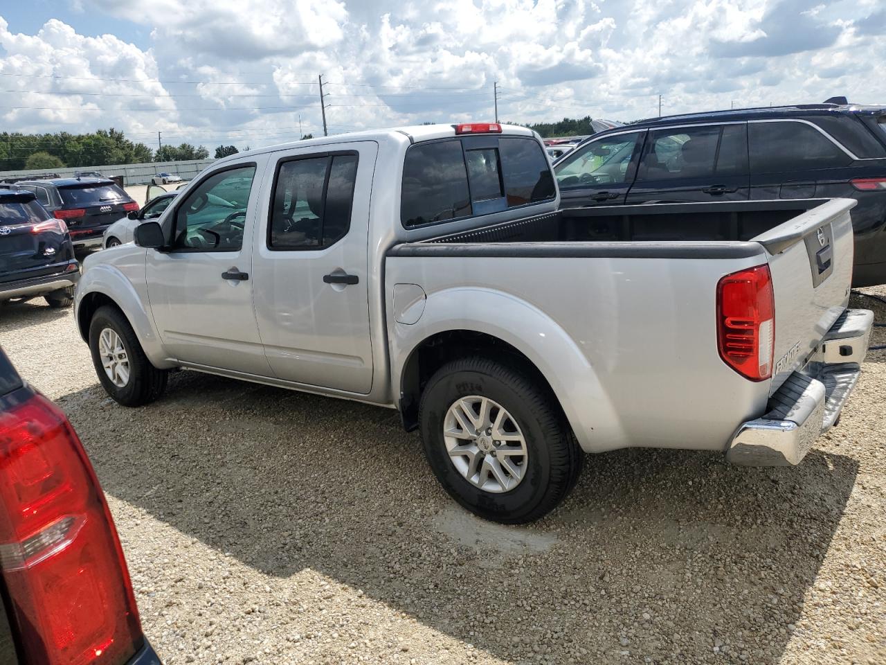 1N6AD0ERXGN900964 2016 NISSAN NAVARA - Image 2