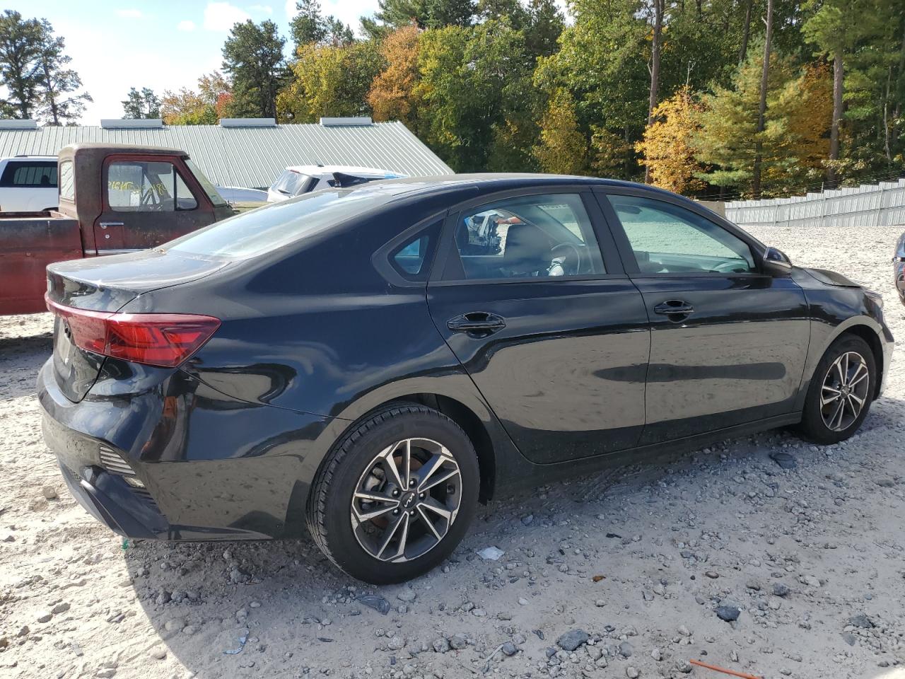 2024 Kia Forte - Image 3