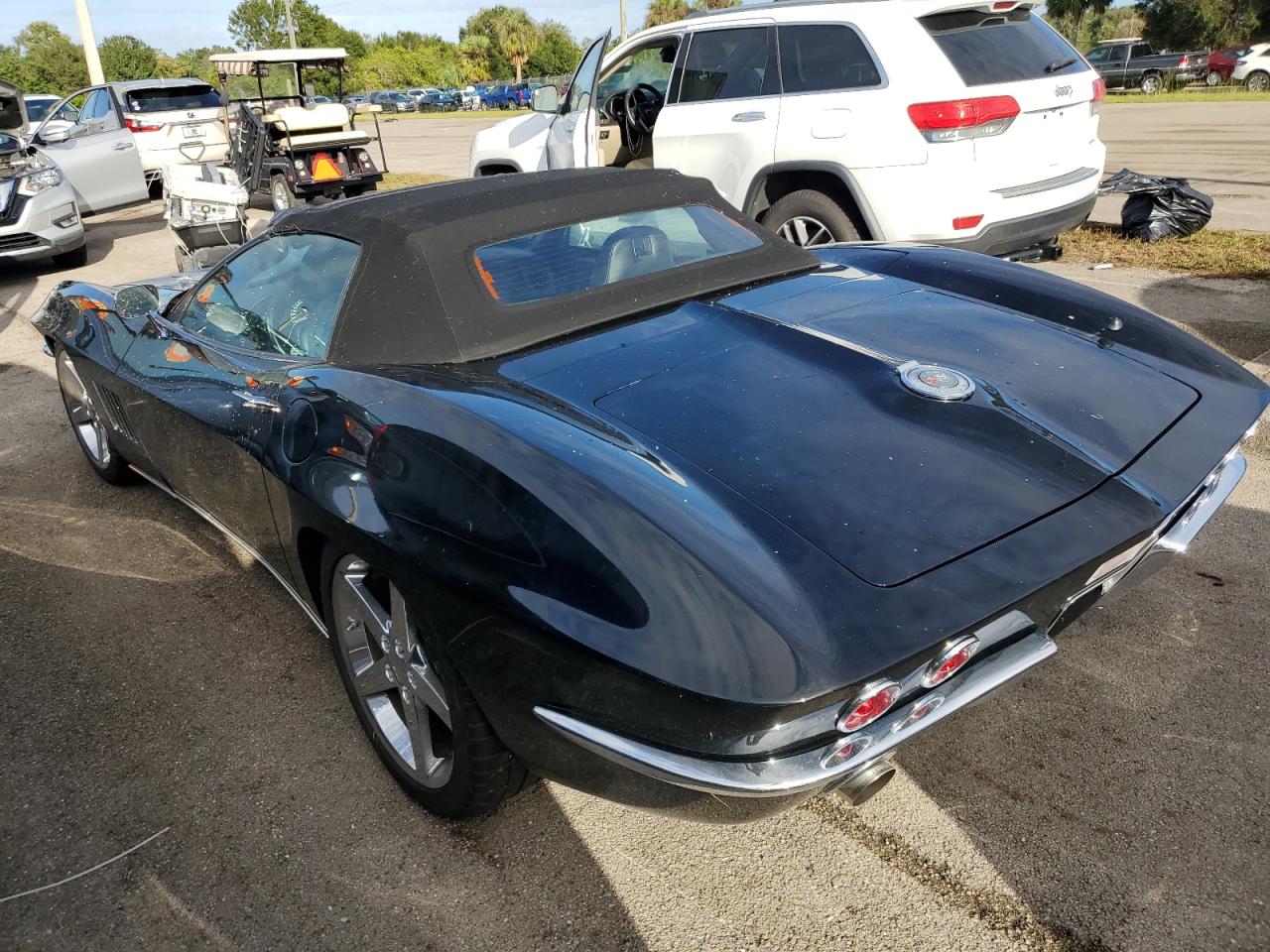 2002 Chevrolet Corvette - Image 2