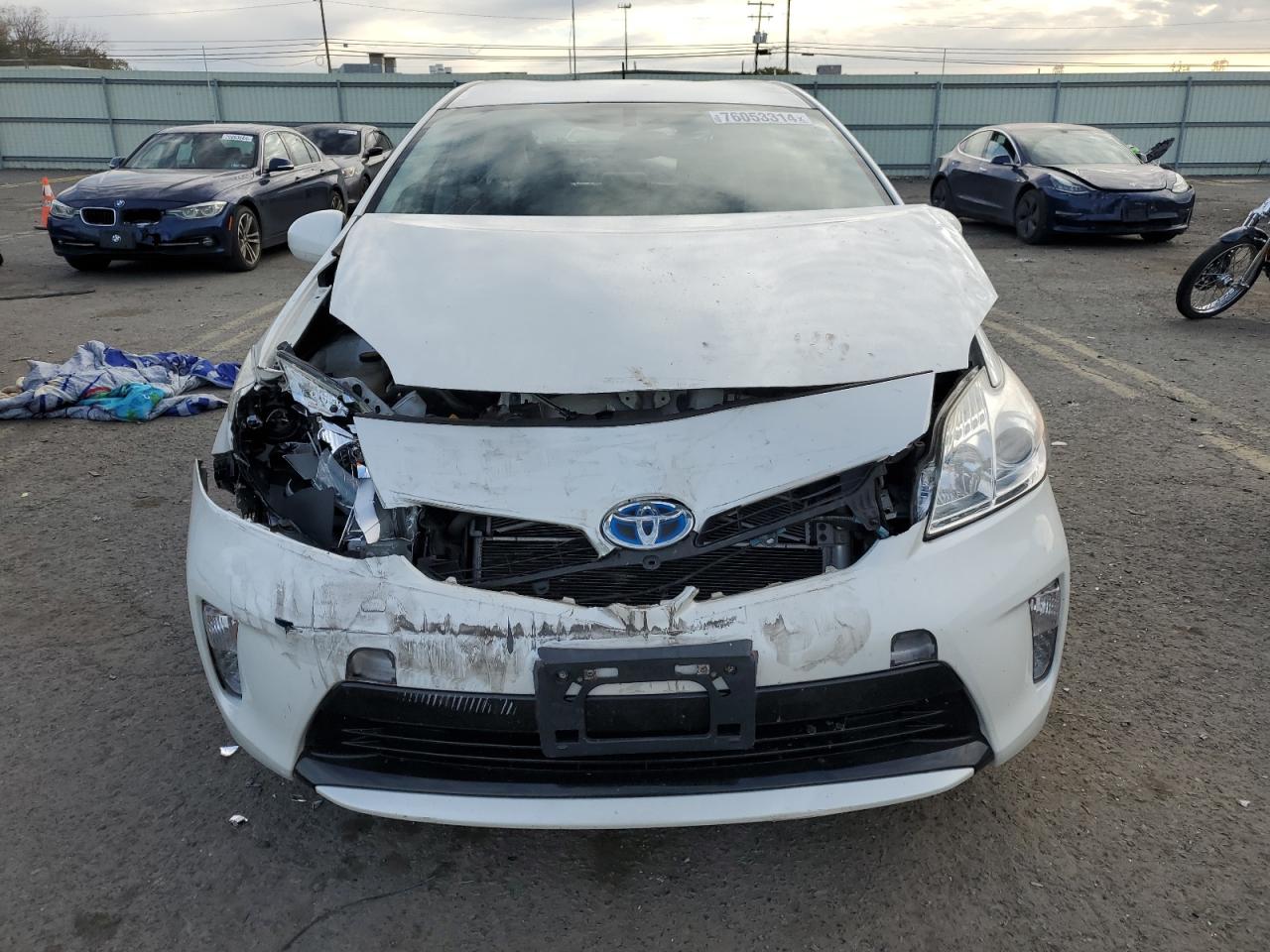 2013 Toyota Prius - Image 5