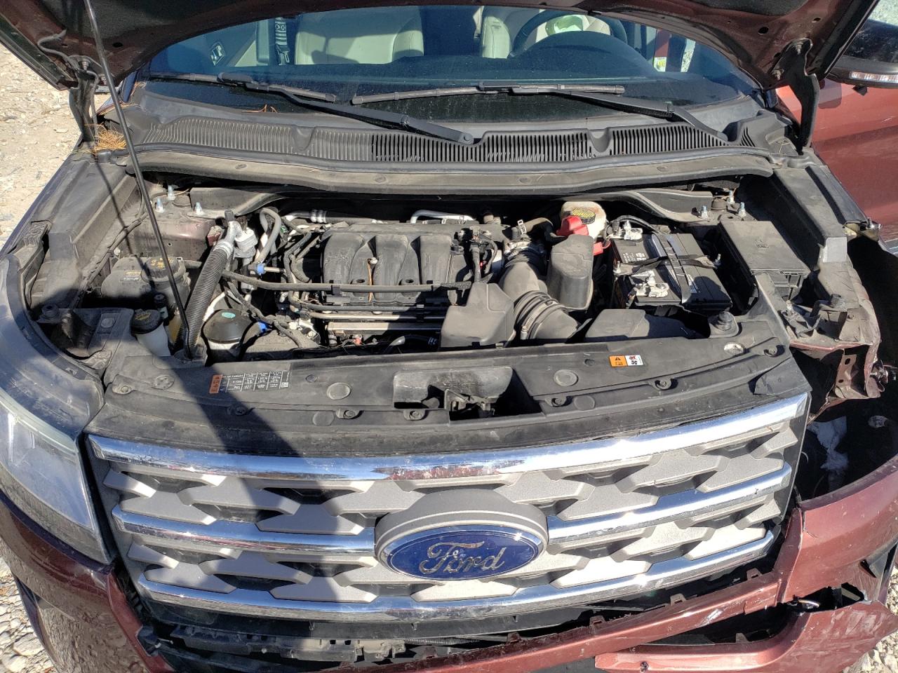 2018 Ford Explorer - Image 12