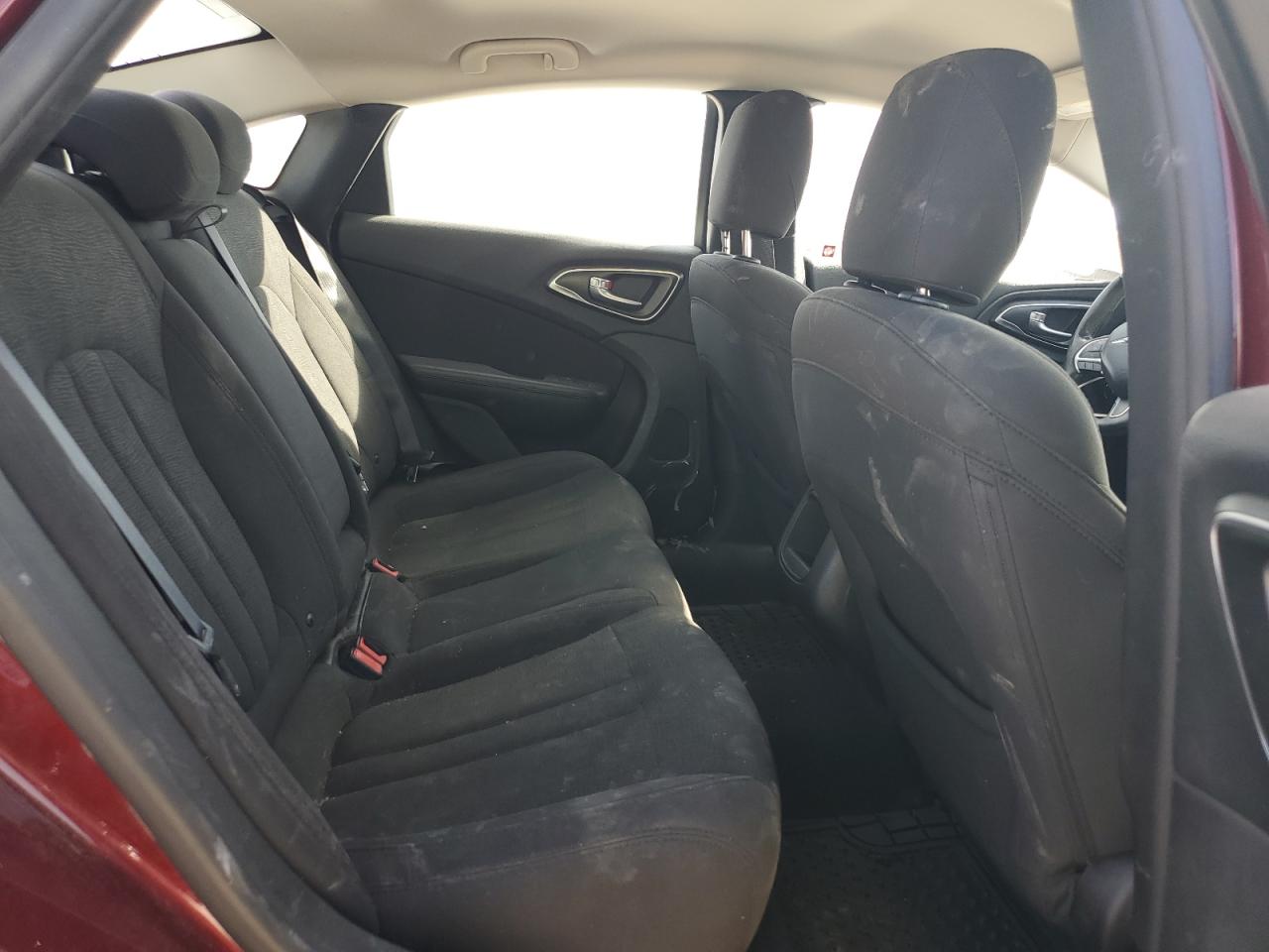 2016 Chrysler 200 Limited VIN: 1C3CCCABXGN145733 Lot: 76260724