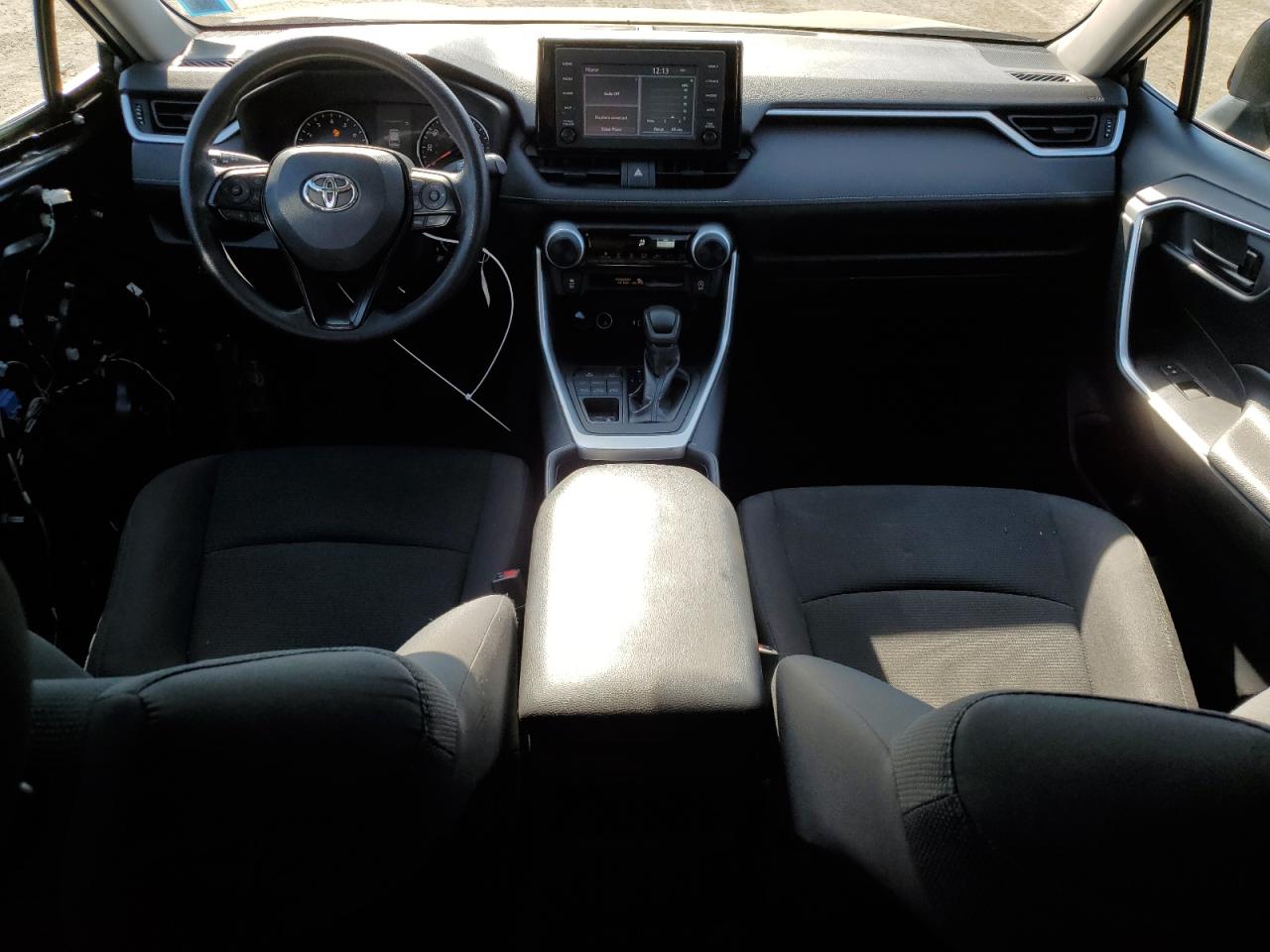 2019 Toyota RAV 4 - Image 8