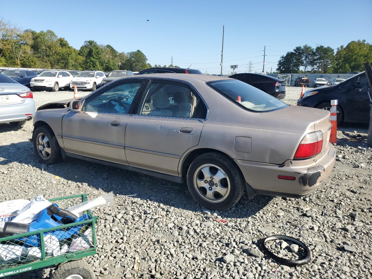 1HGCD5607VA114859 1997 Honda Accord Se