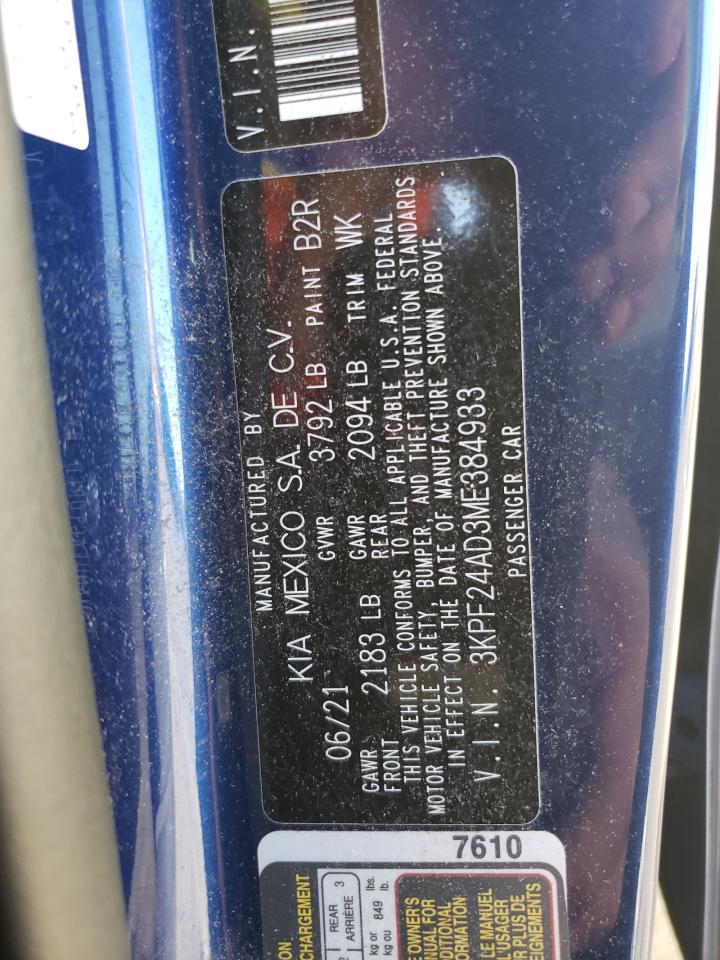 2021 Kia Forte - Image 12